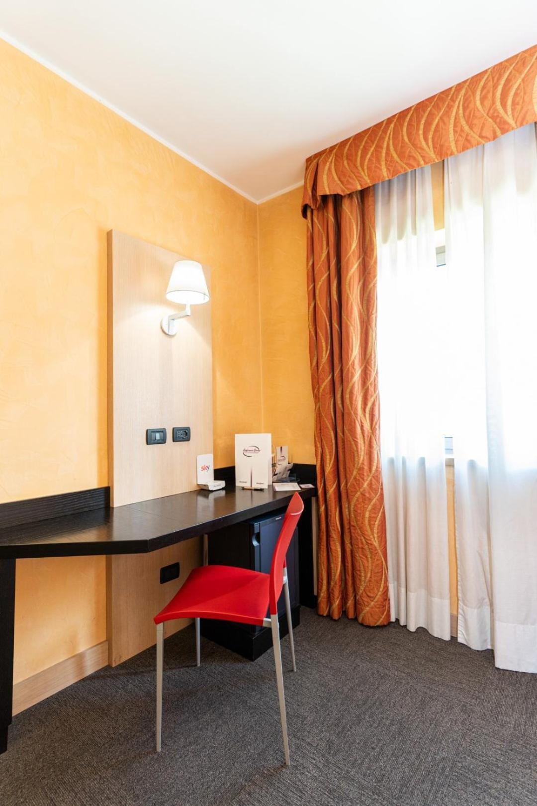 Hotel Majorana Rende Zewnętrze zdjęcie
