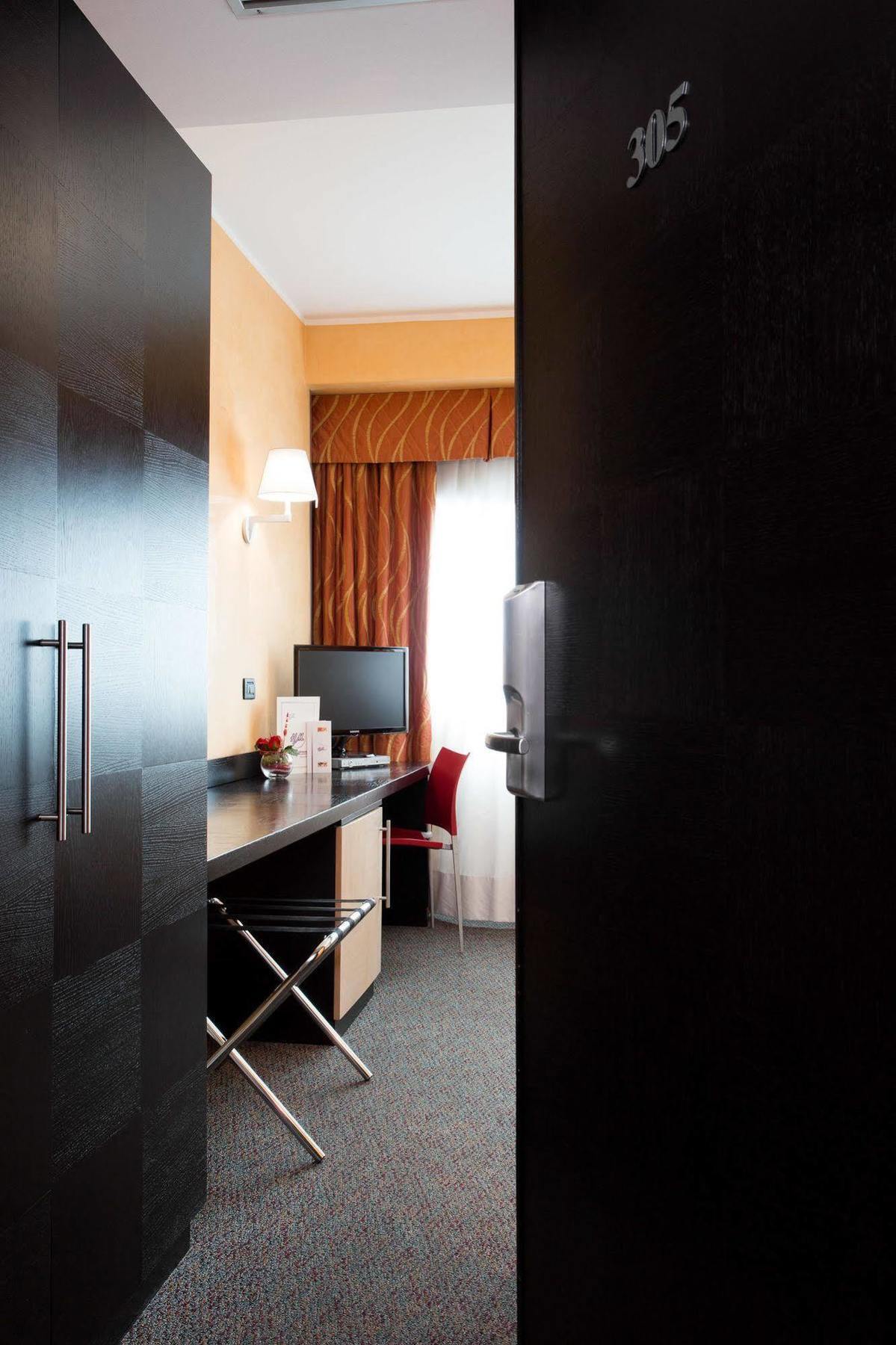 Hotel Majorana Rende Zewnętrze zdjęcie